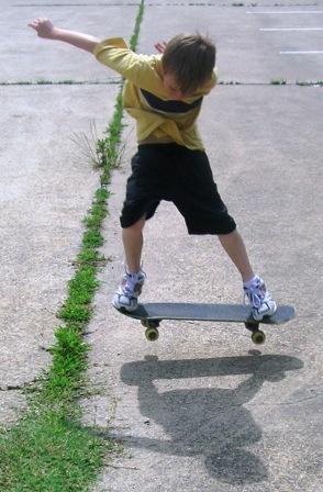 ben_skateboarding_summer_2007c.jpg