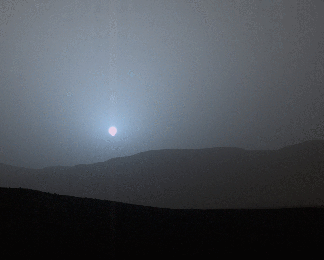 mars-sunset-msl-curiosity-martian-sky-pia19400.gif