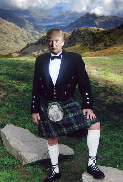 trump-kilt.jpg