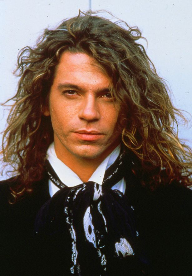 ::SUNDAY%20MIRROR%20ONLY::%20Michael%20Hutchence-887734