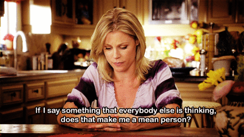 Claire-Dunphy-modern-family-16798203-500-281.gif